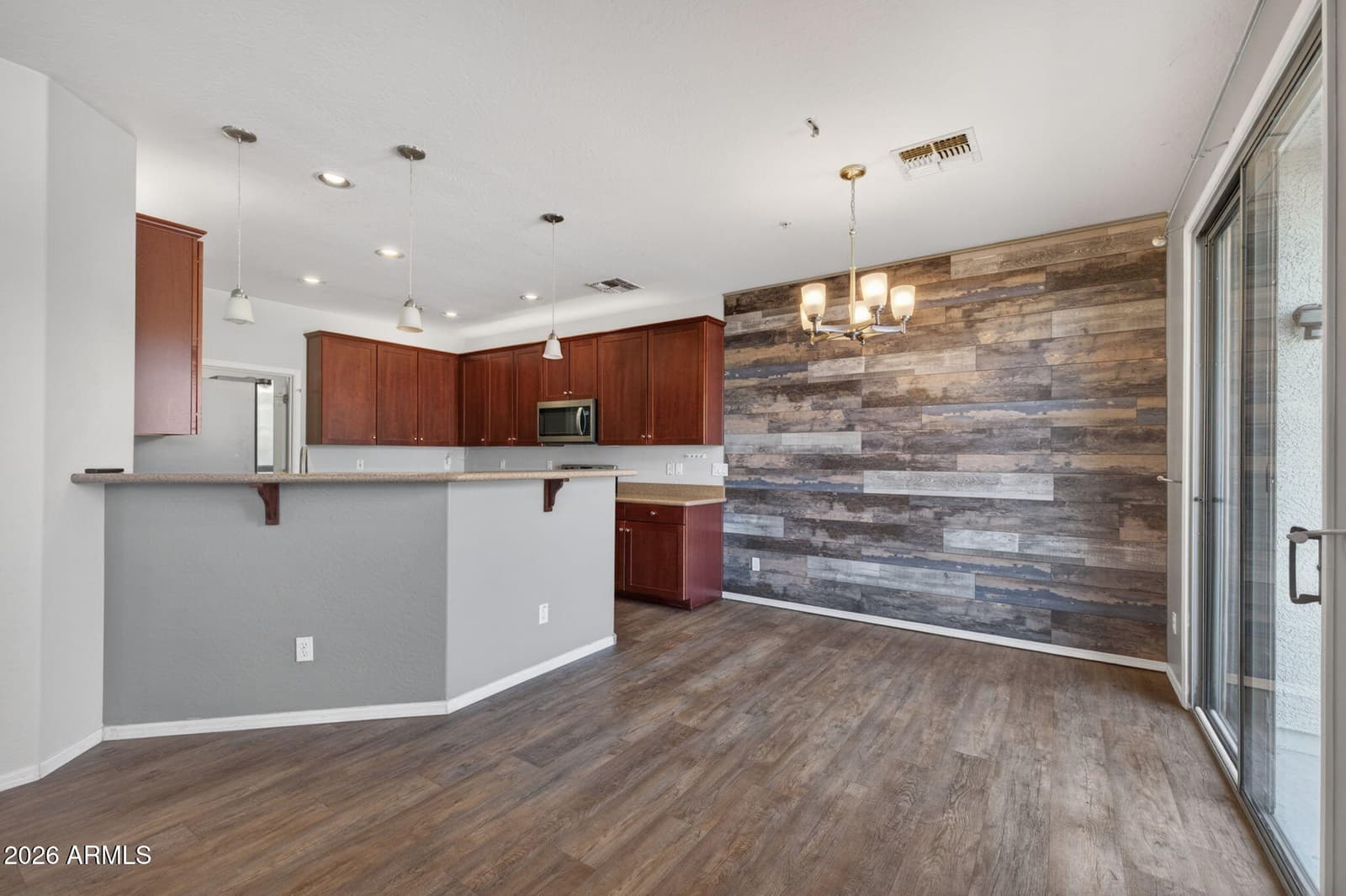 3064 E DUNBAR Drive, Phoenix, AZ 85042 — photo 13 of 38