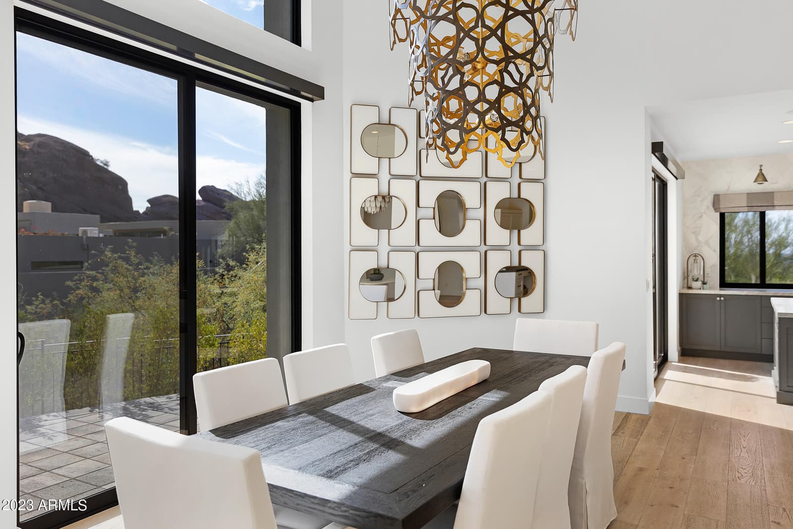 5841 N ECHO CANYON Circle, Phoenix, AZ 85018 — photo 19 of 101