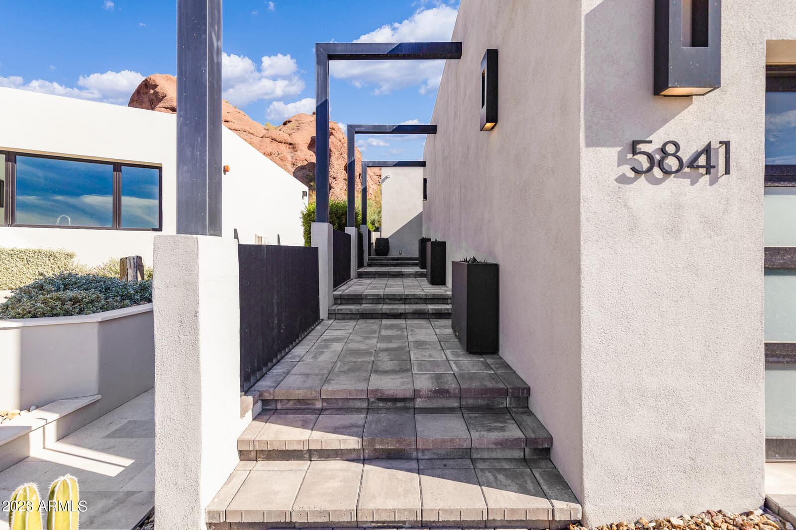 5841 N ECHO CANYON Circle, Phoenix, AZ 85018 — photo 61 of 101
