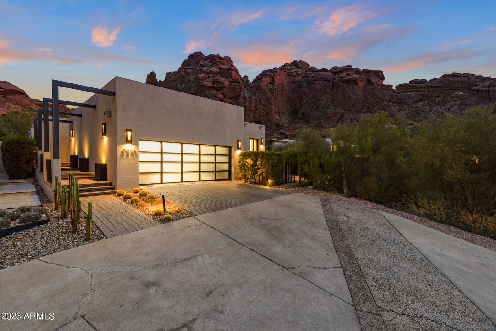 5841 N ECHO CANYON Circle, Phoenix, AZ 85018 — photo 83 of 101