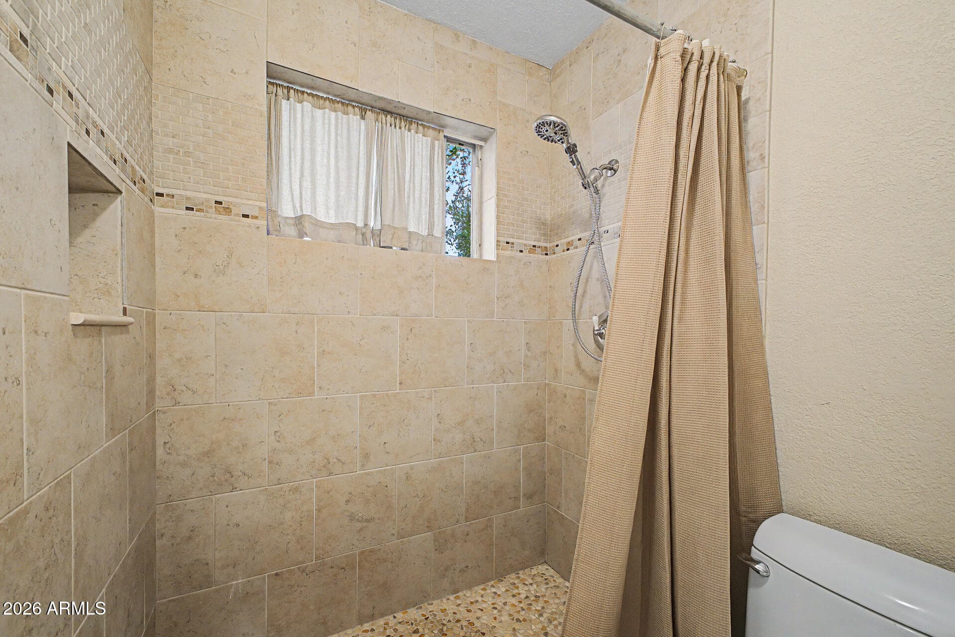 15046 N 20TH Street, Phoenix, AZ 85022 — photo 19 of 43