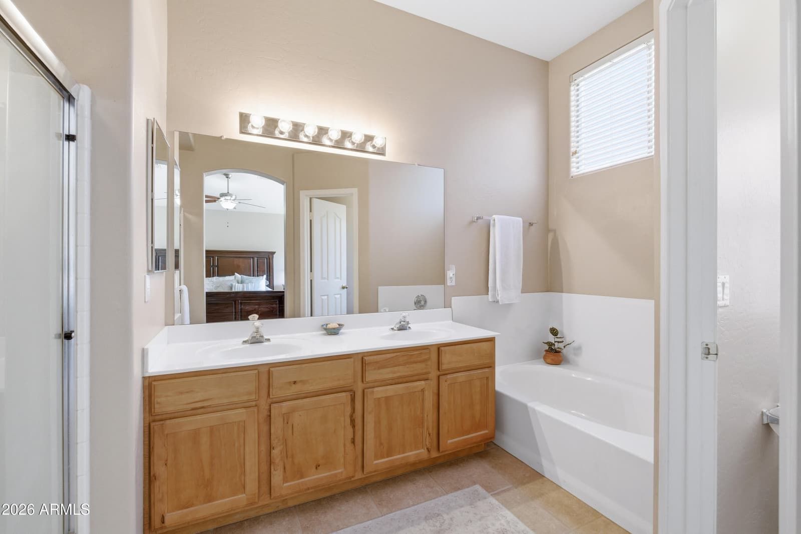 31267 N CLARIDGE Circle, San Tan Valley, AZ 85143 — photo 21 of 50