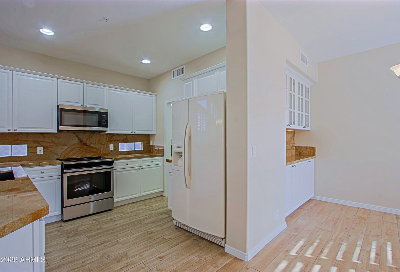 6566 E SHOOTING STAR Way, Scottsdale, AZ 85266 — photo 10 of 76
