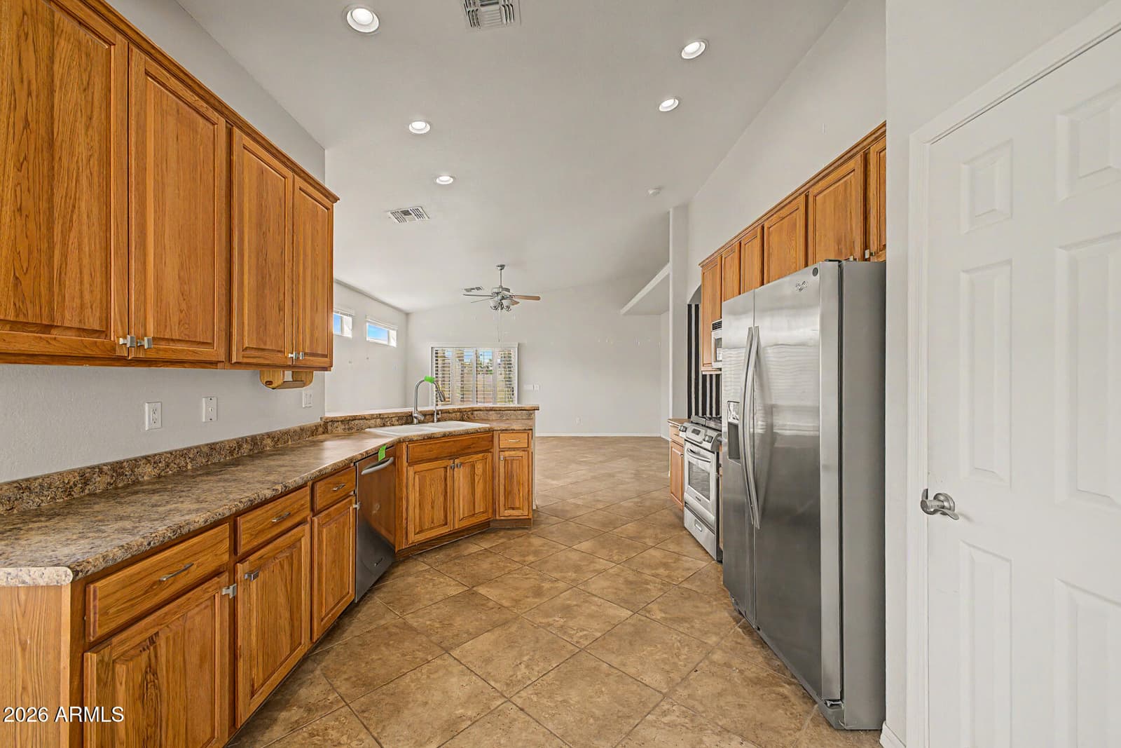 1852 E SYCAMORE Road, Casa Grande, AZ 85122 — photo 14 of 35