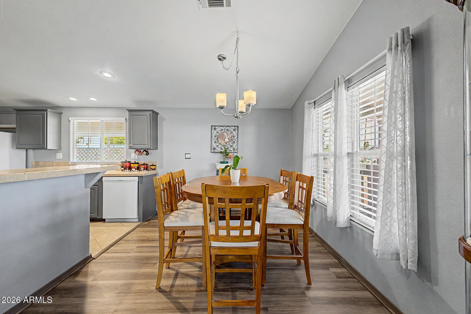 7300 N 51ST Avenue C49, Glendale, AZ 85301 — photo 10 of 47