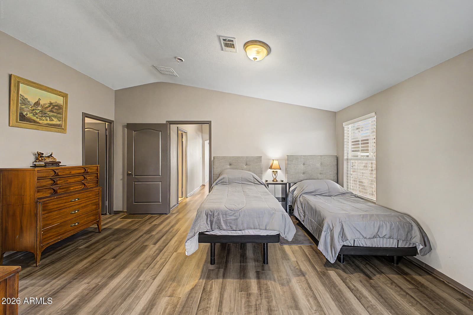 7300 N 51ST Avenue C49, Glendale, AZ 85301 — photo 18 of 47