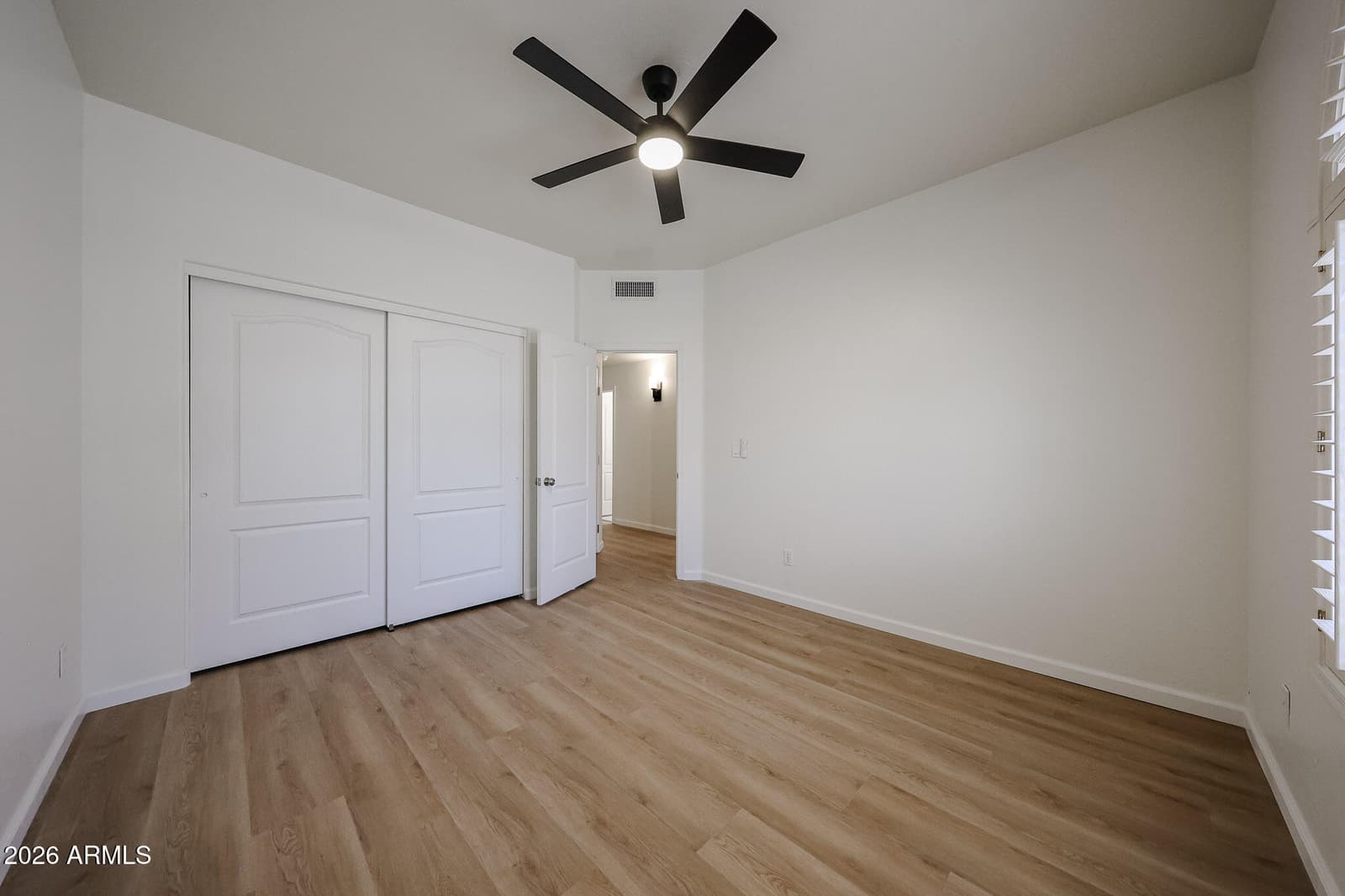 1330 E VOLTAIRE Avenue, Phoenix, AZ 85022 — photo 34 of 54