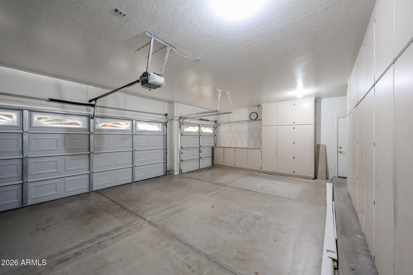 1330 E VOLTAIRE Avenue, Phoenix, AZ 85022 — photo 43 of 54