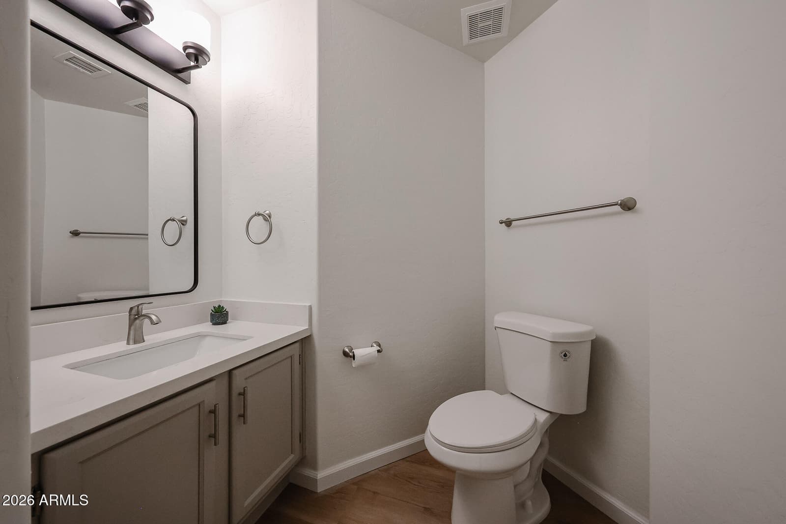1330 E VOLTAIRE Avenue, Phoenix, AZ 85022 — photo 40 of 54