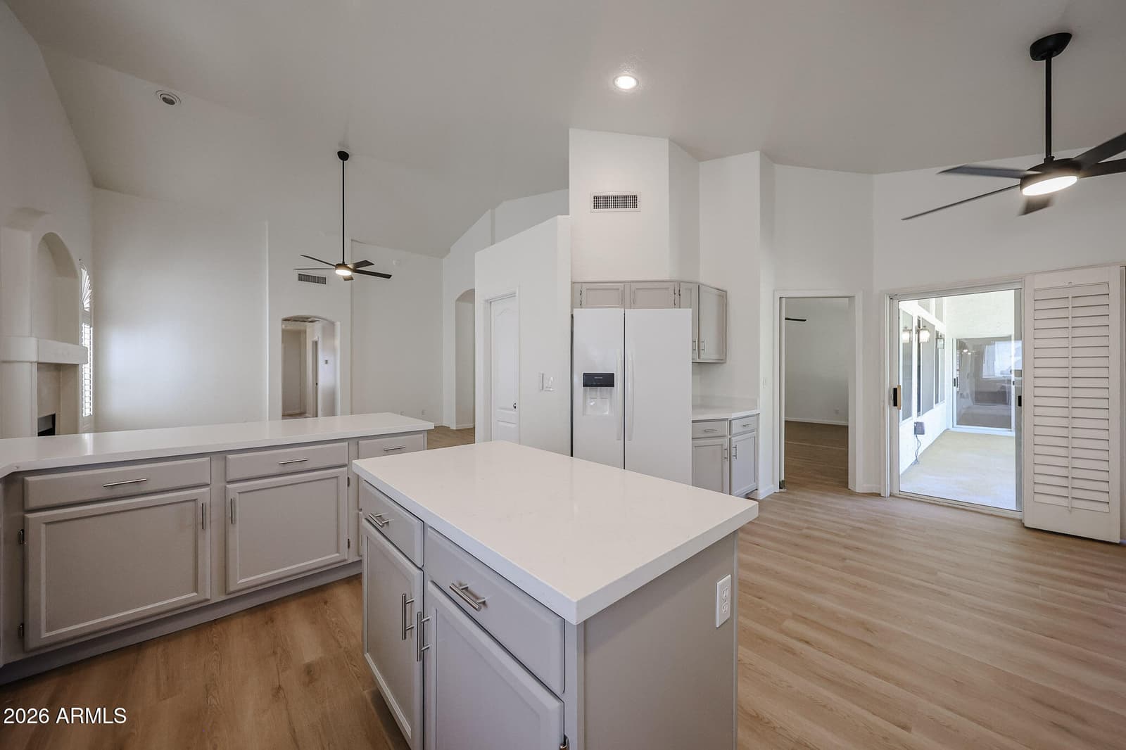 1330 E VOLTAIRE Avenue, Phoenix, AZ 85022 — photo 19 of 54
