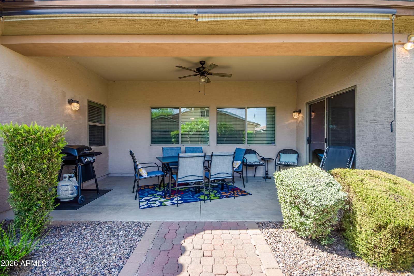 2695 E RAKESTRAW Lane, Gilbert, AZ 85298 — photo 39 of 41