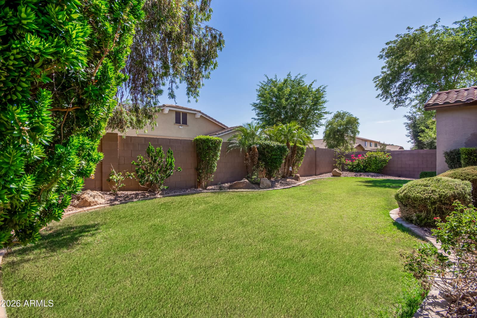 2695 E RAKESTRAW Lane, Gilbert, AZ 85298 — photo 41 of 41