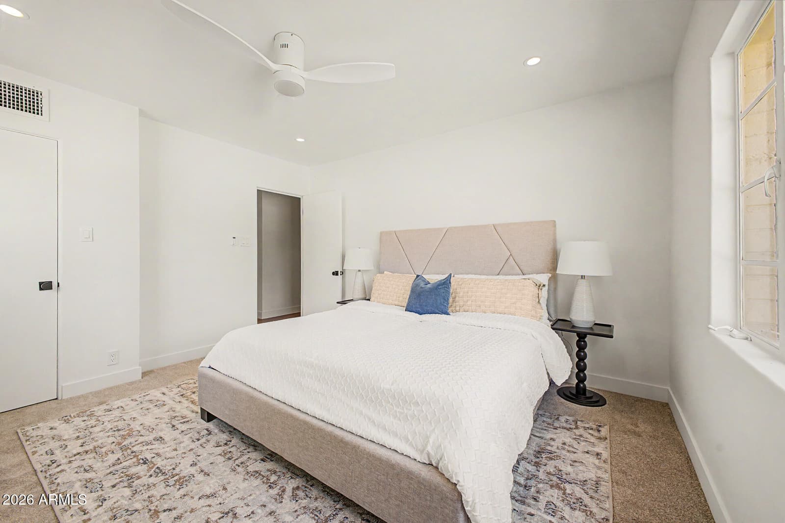 111 E BONITA Way, Tempe, AZ 85281 — photo 18 of 36