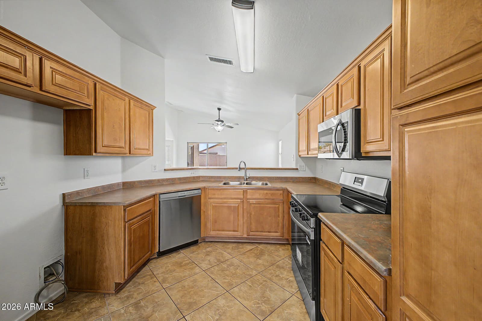 25875 W ST CATHERINE Avenue, Buckeye, AZ 85326 — photo 14 of 30