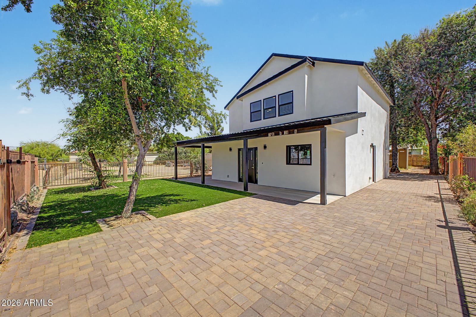 7601 N 59TH Lane N, Glendale, AZ 85301 — photo 1 of 36