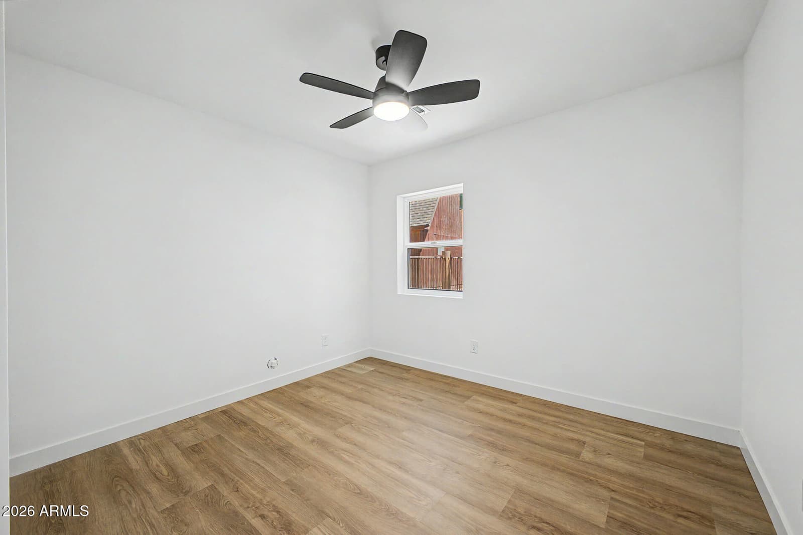 7601 N 59TH Lane N, Glendale, AZ 85301 — photo 23 of 36