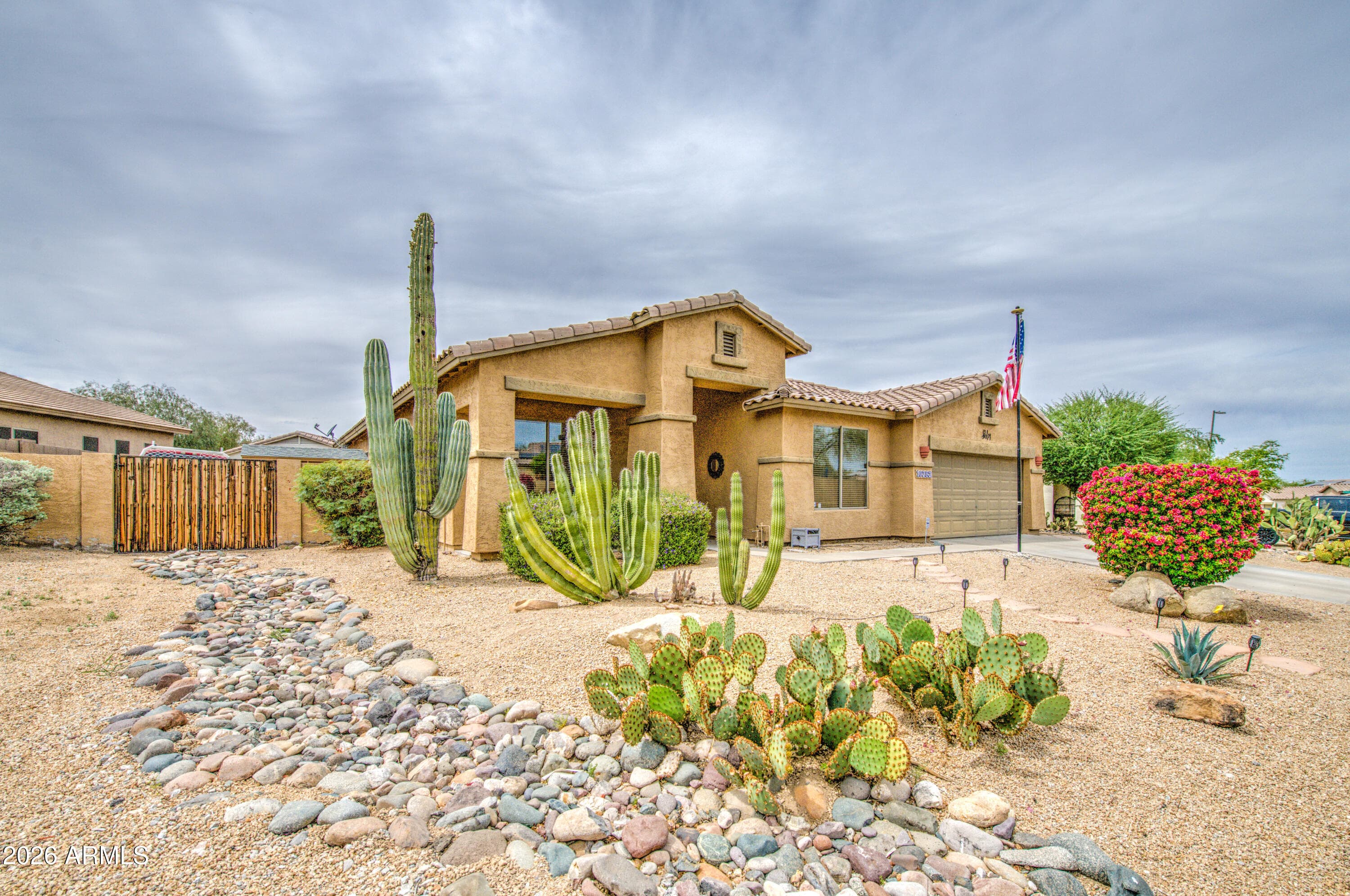 10282 S 185TH Avenue, Goodyear, AZ 85338 — photo 4 of 116