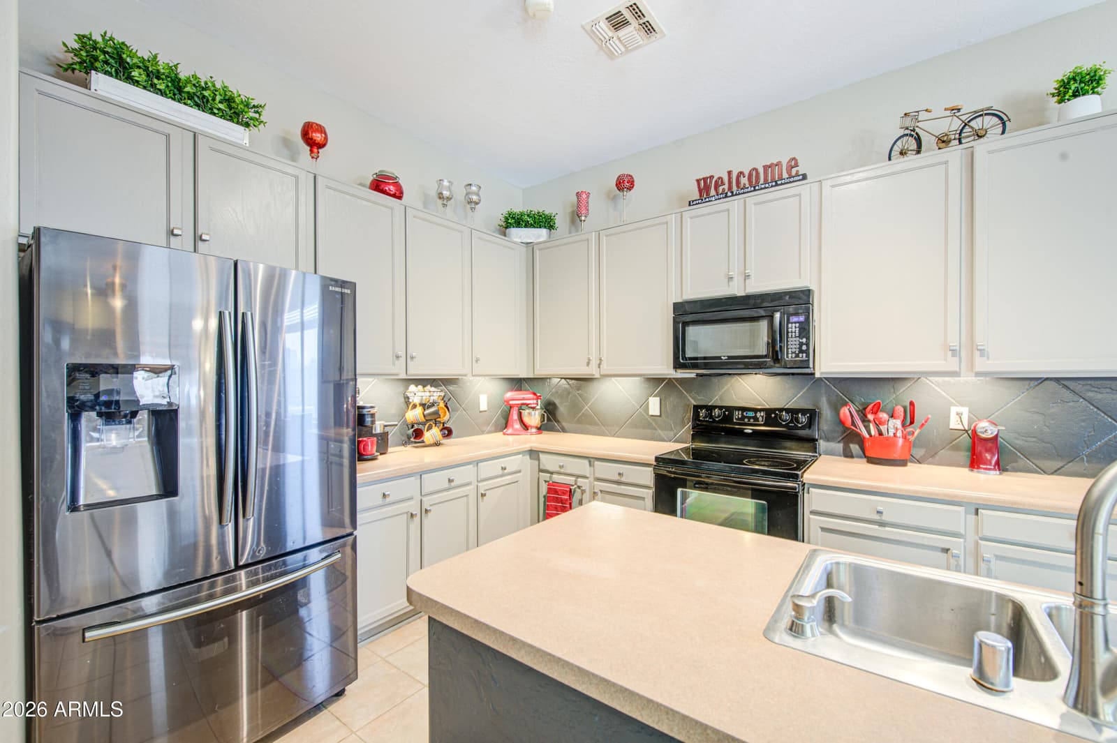 10282 S 185TH Avenue, Goodyear, AZ 85338 — photo 11 of 116