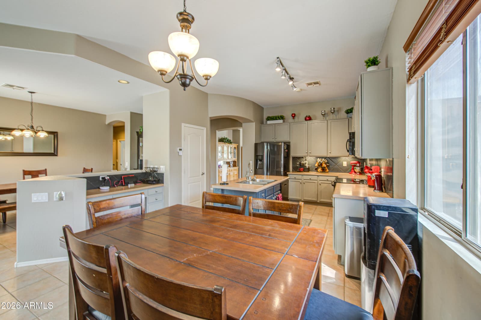10282 S 185TH Avenue, Goodyear, AZ 85338 — photo 13 of 116