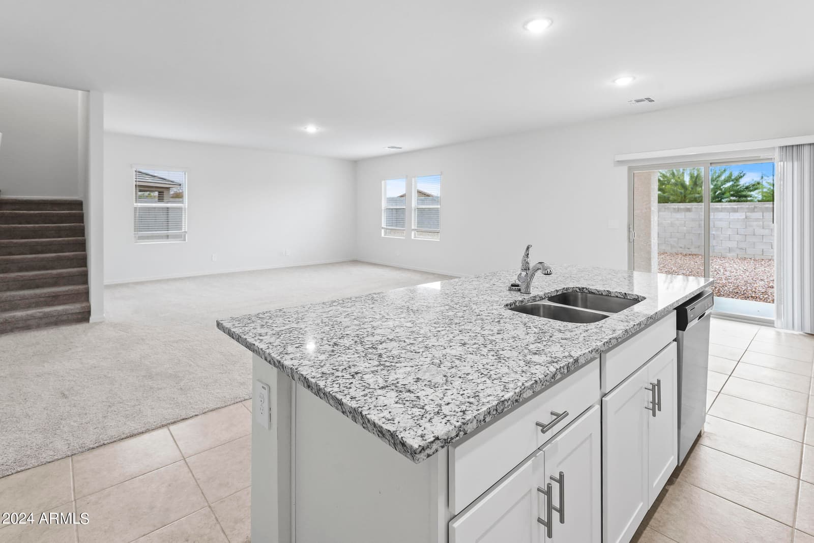9637 W AGORA Lane, Tolleson, AZ 85353 — photo 17 of 50