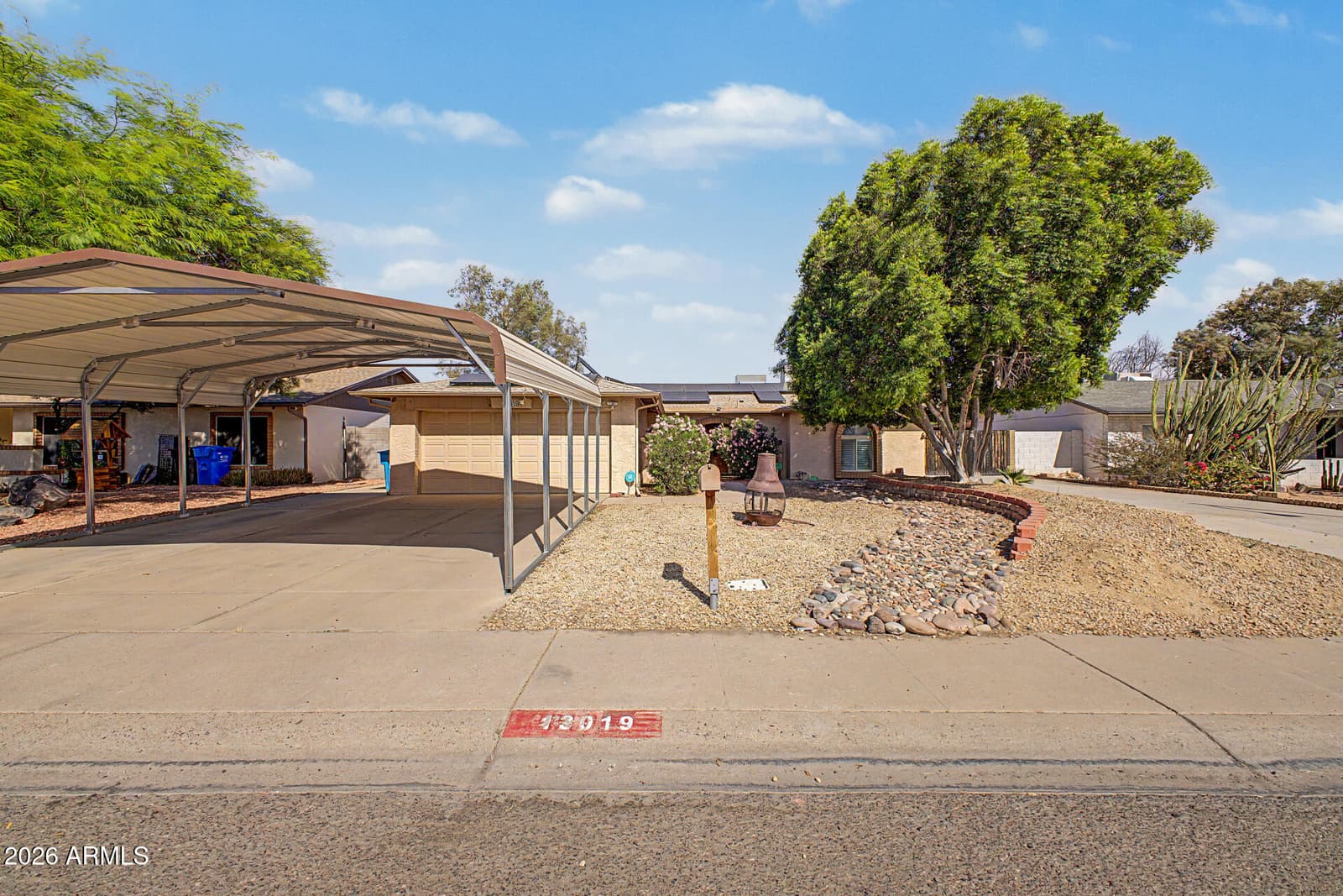 13019 N 36TH Drive, Phoenix, AZ 85029 — photo 2 of 44