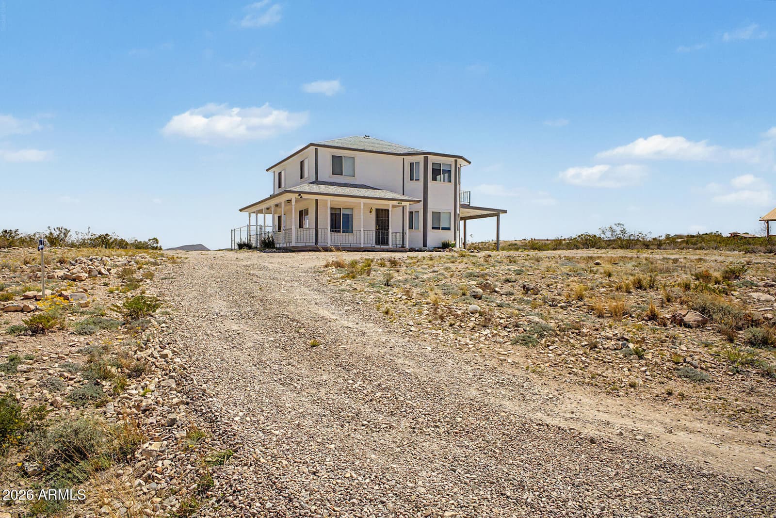 460 N PAPAGO Place, Tombstone, AZ 85638 — photo 4 of 36