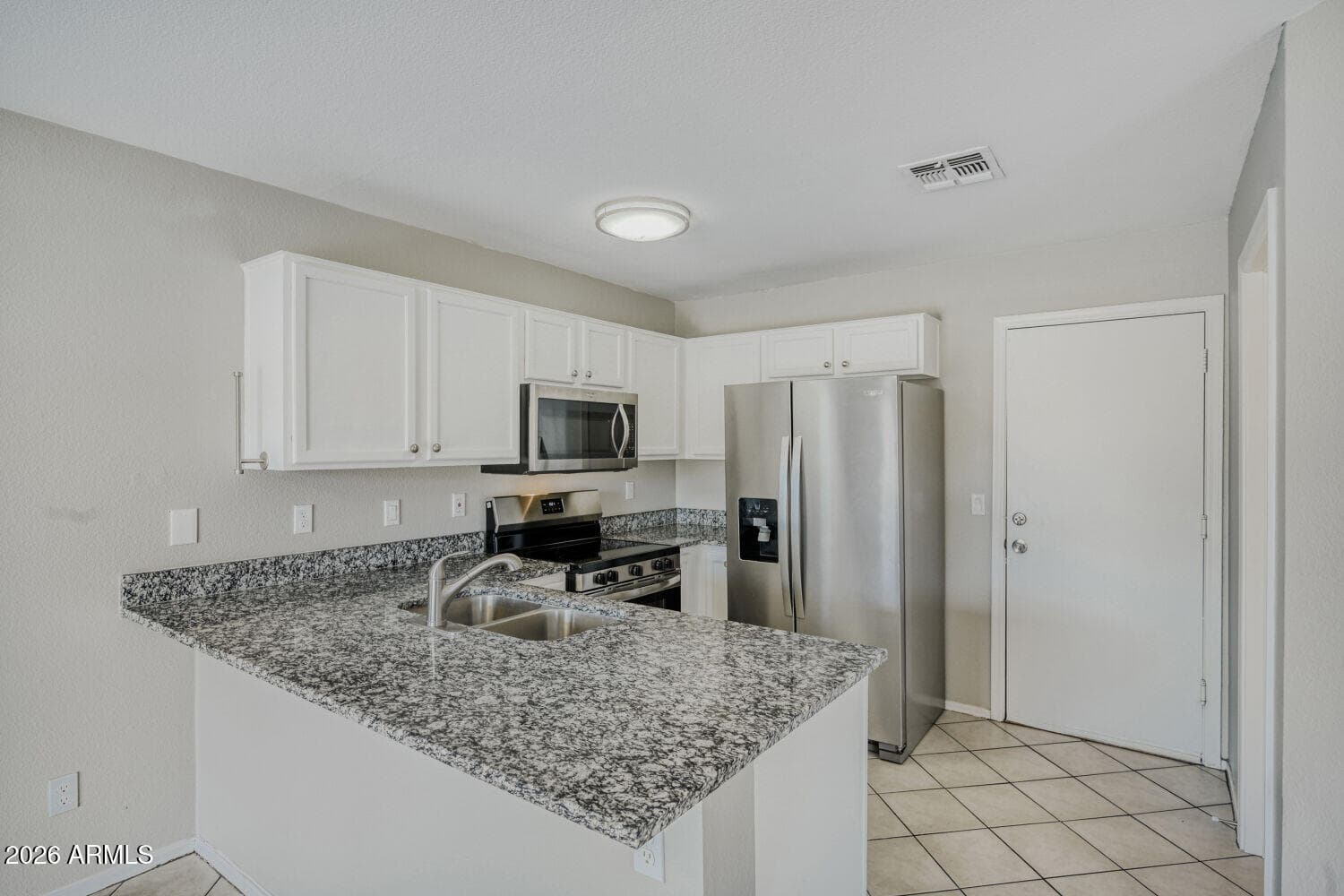 10917 E CLOVIS Avenue, Mesa, AZ 85208 — photo 10 of 26