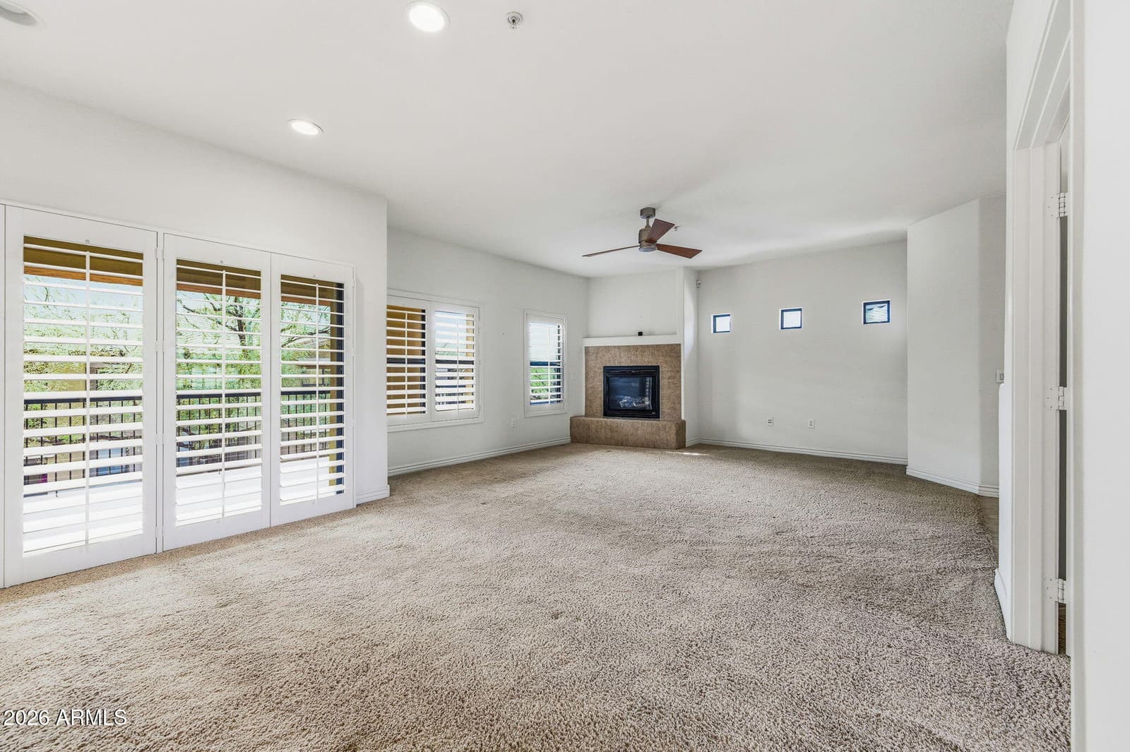 21320 N 56TH Street 2047, Phoenix, AZ 85054 — photo 9 of 24