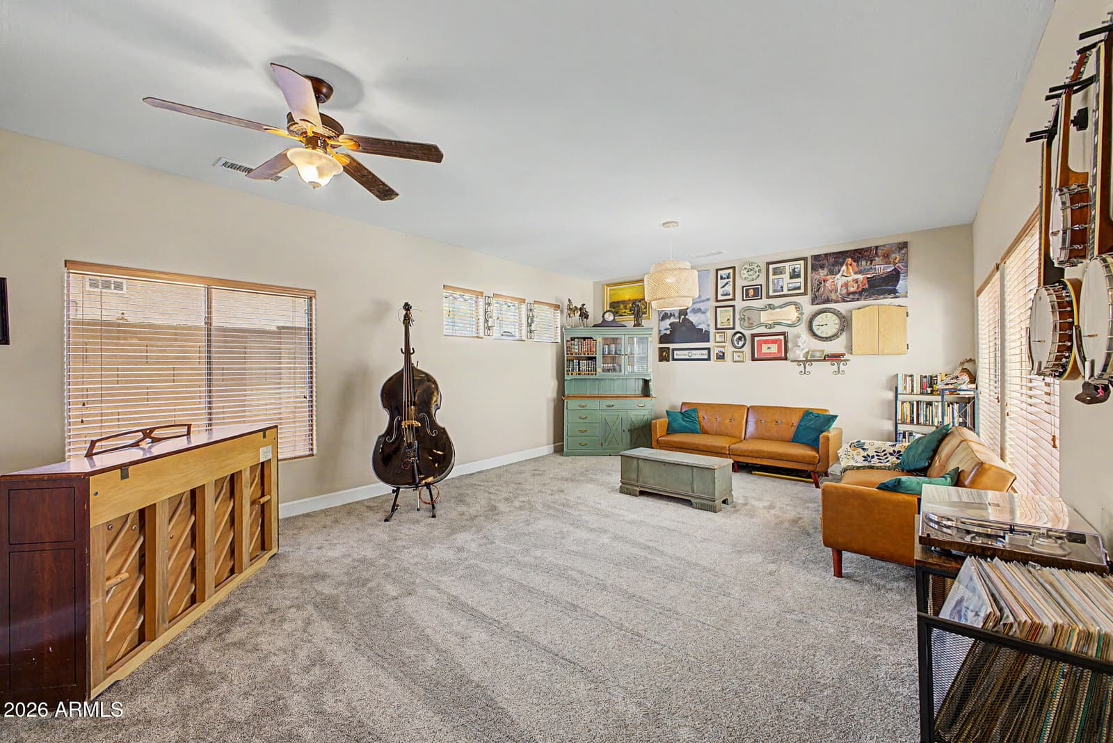 10334 E JUANITA Avenue, Mesa, AZ 85209 — photo 19 of 38