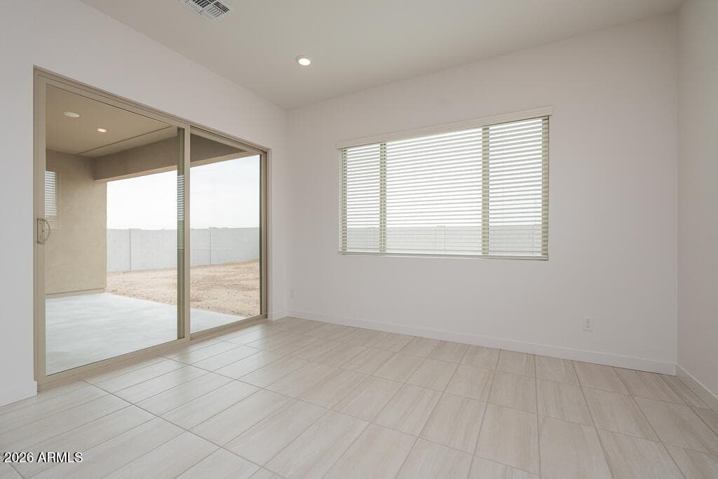 17641 W HIGHLAND Avenue, Goodyear, AZ 85395 — photo 5 of 21
