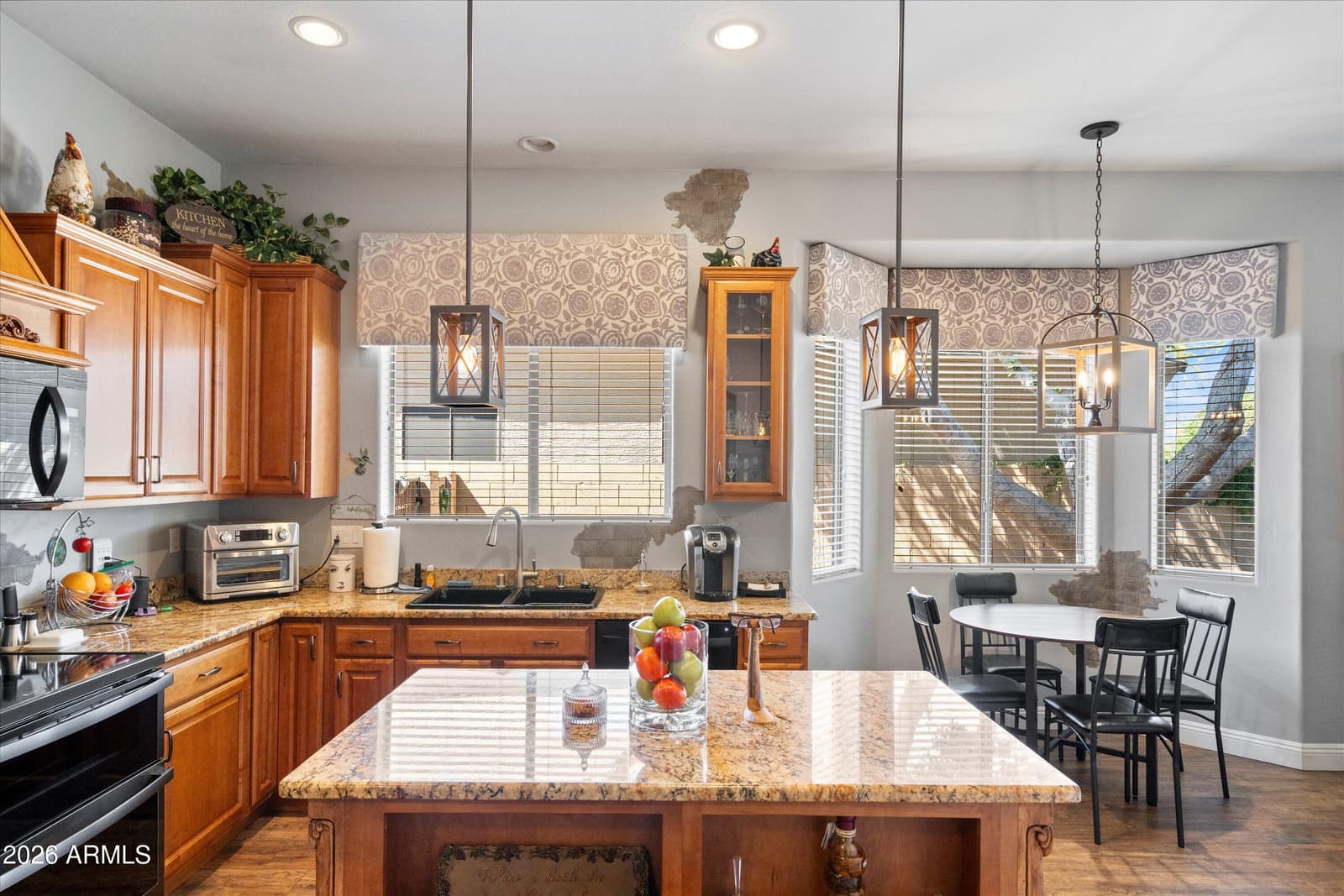 20235 N 63RD Drive, Glendale, AZ 85308 — photo 8 of 44