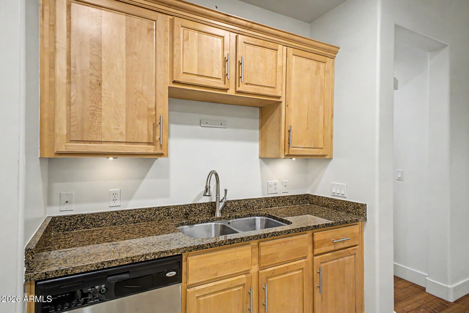 945 E PLAYA DEL NORTE Drive 1007, Tempe, AZ 85288 — photo 10 of 51