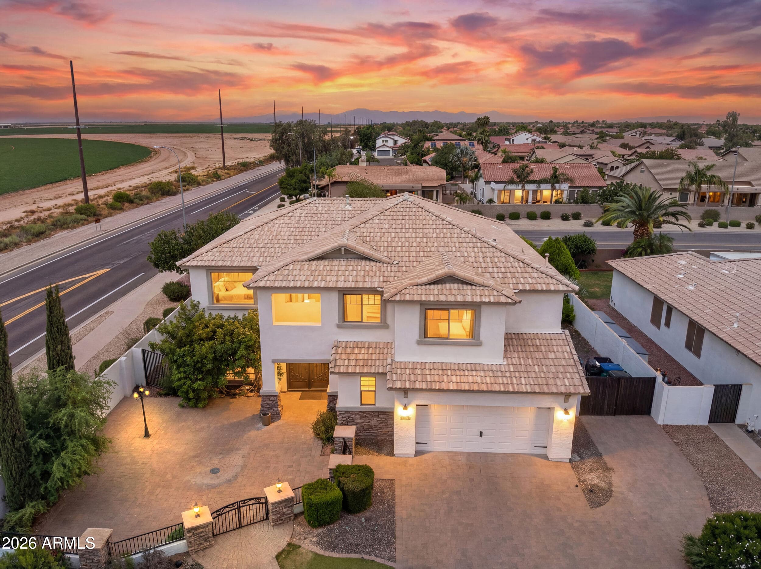6998 S WILSON Drive, Chandler, AZ 85249 — photo 2 of 86