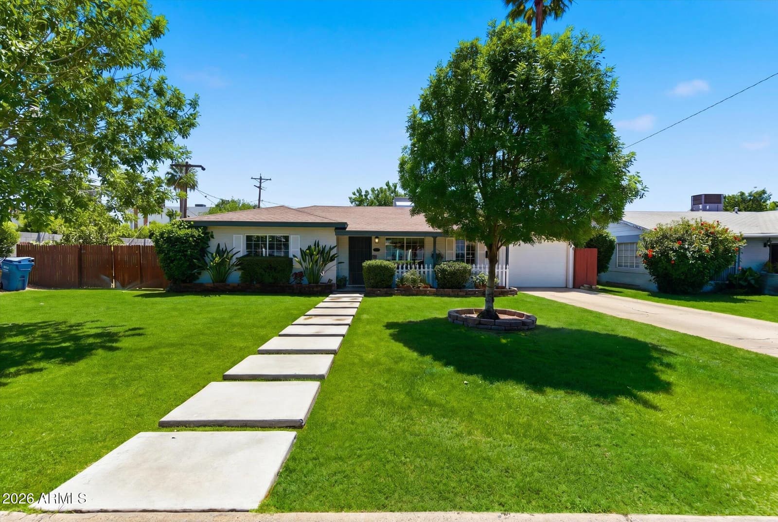 4421 E MONTEROSA Street, Phoenix, AZ 85018 — photo 2 of 30