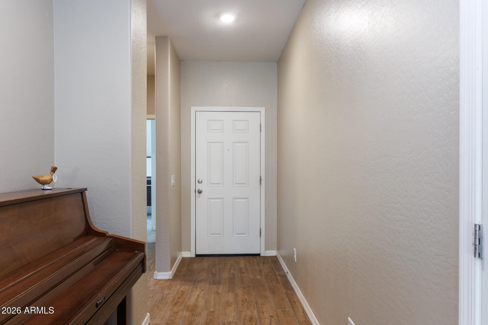 308 W PACIFIC Drive, Casa Grande, AZ 85122 — photo 5 of 46
