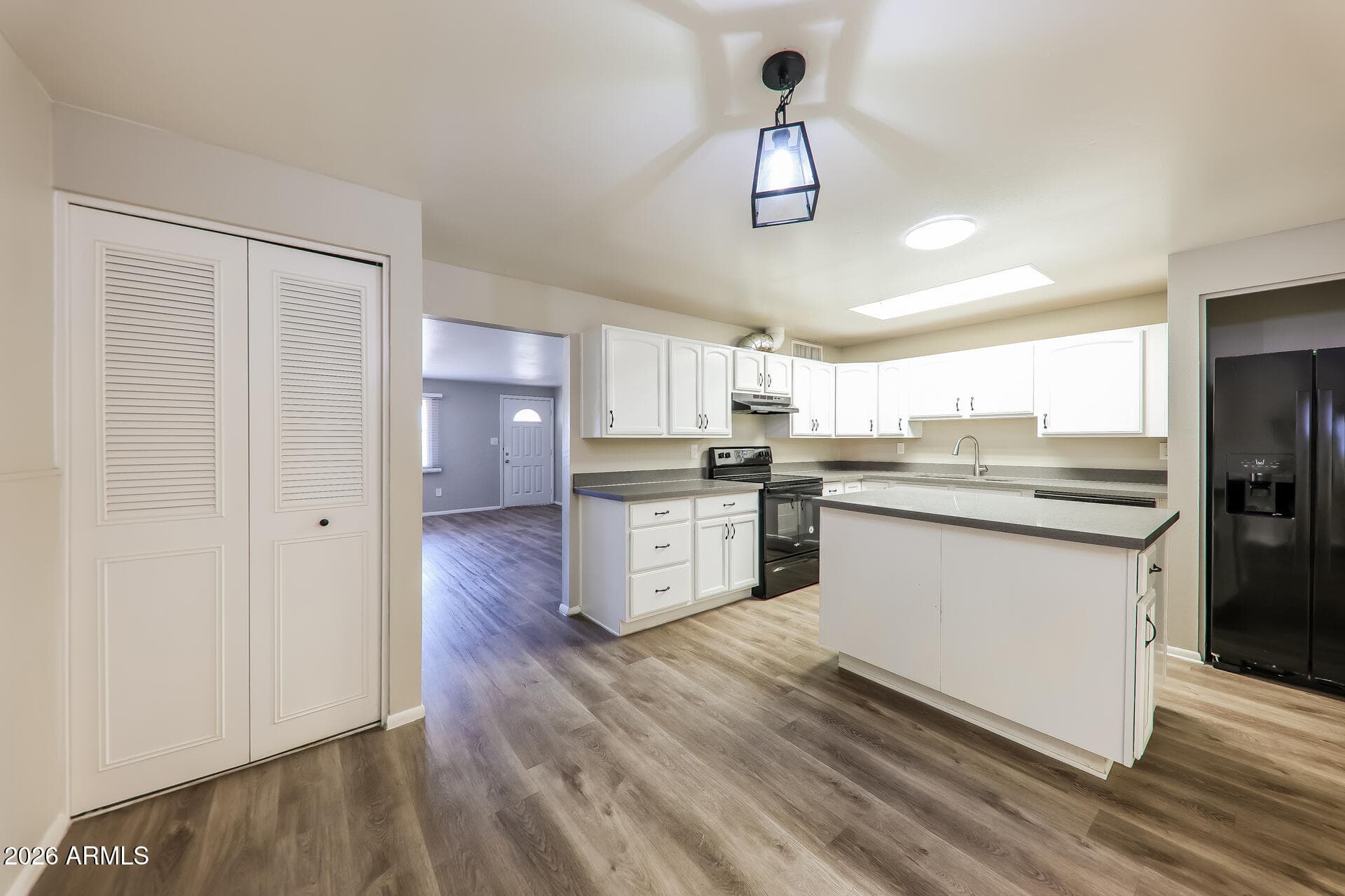 3640 E WILLOW Avenue, Phoenix, AZ 85032 — photo 5 of 21