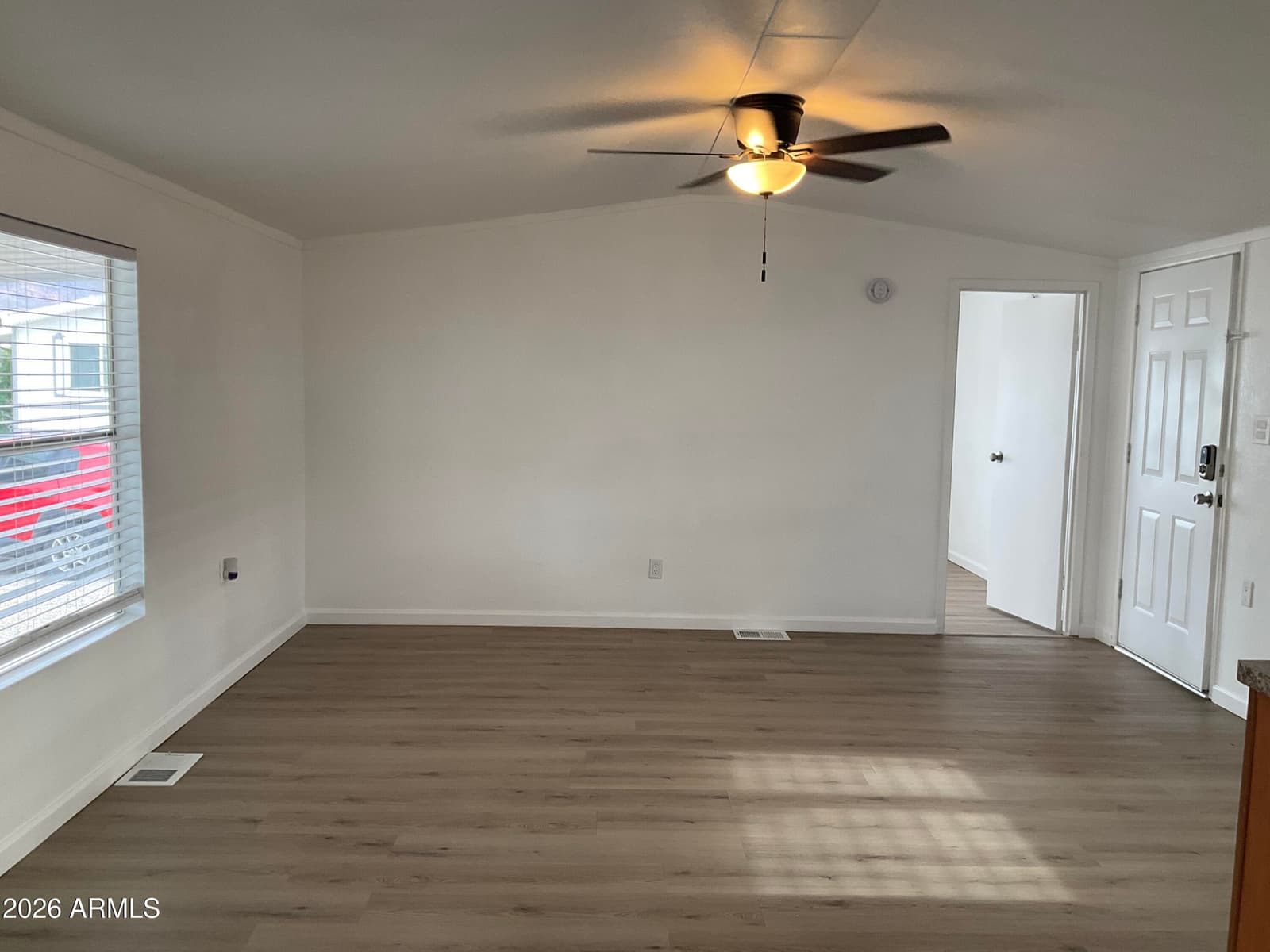 2292 N Ironwood Drive 105, Apache Junction, AZ 85120 — photo 4 of 9