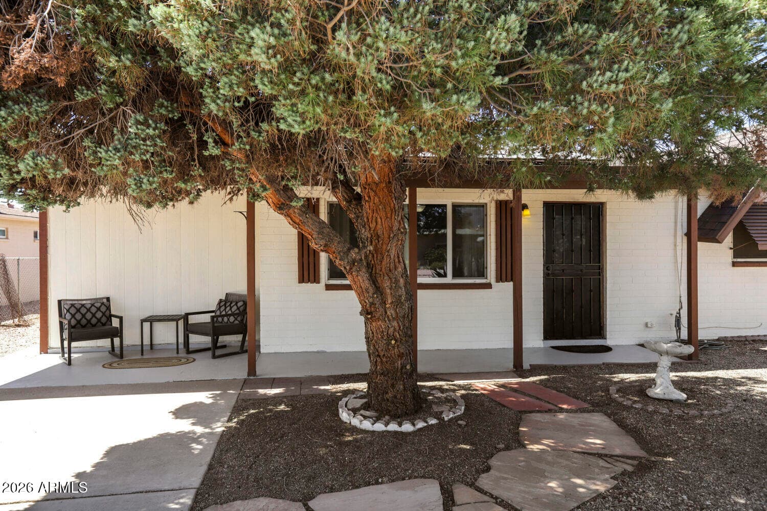 1220 S GRAND Drive, Apache Junction, AZ 85120 — photo 4 of 28