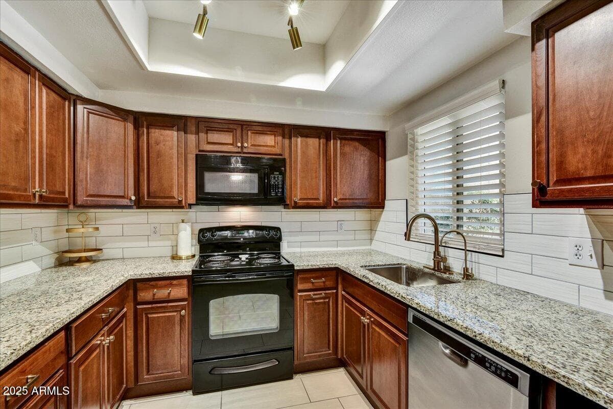 9451 E BECKER Lane 1051, Scottsdale, AZ 85260 — photo 4 of 18