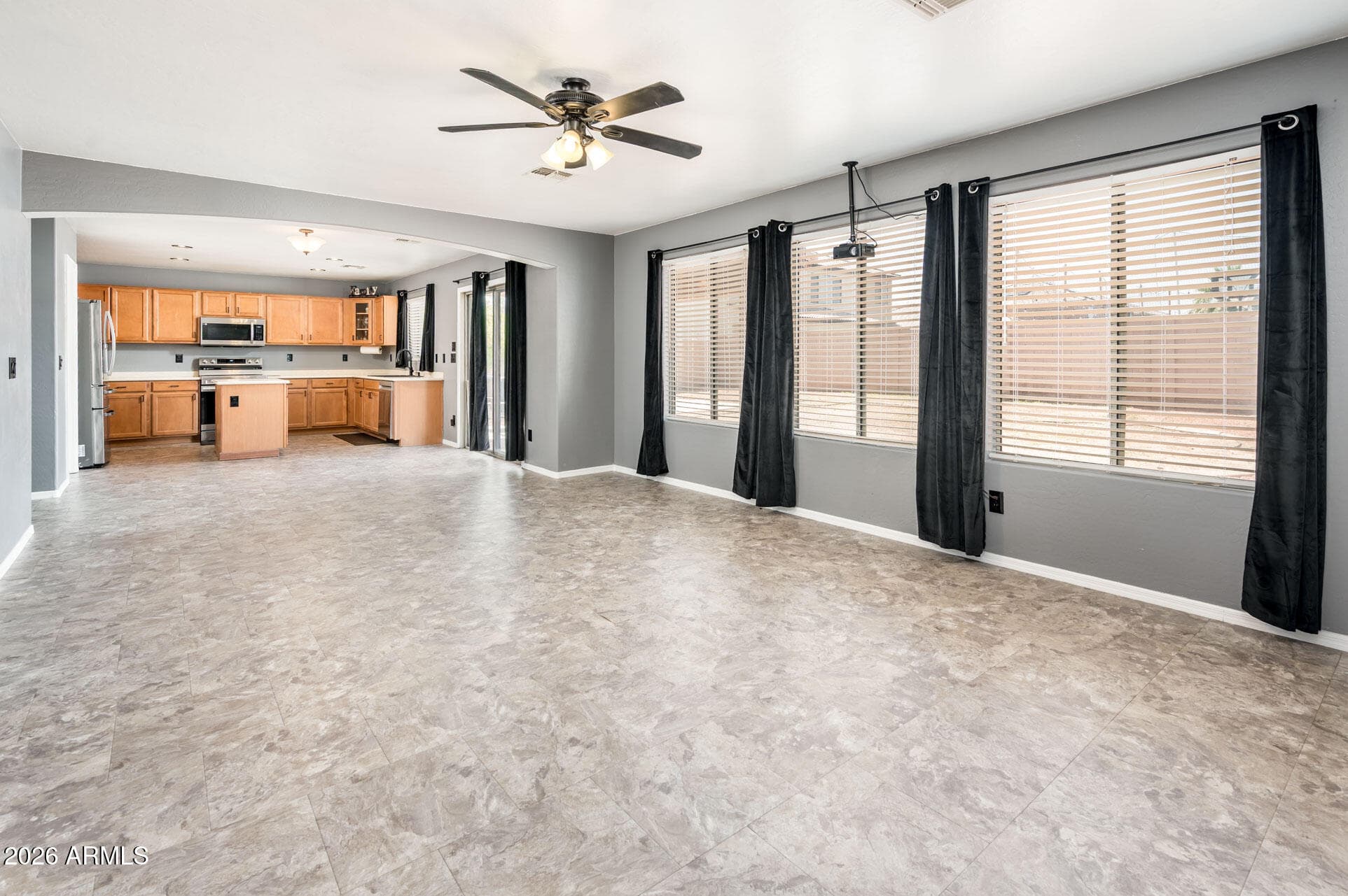 9735 W KIRBY Avenue, Tolleson, AZ 85353 — photo 12 of 33