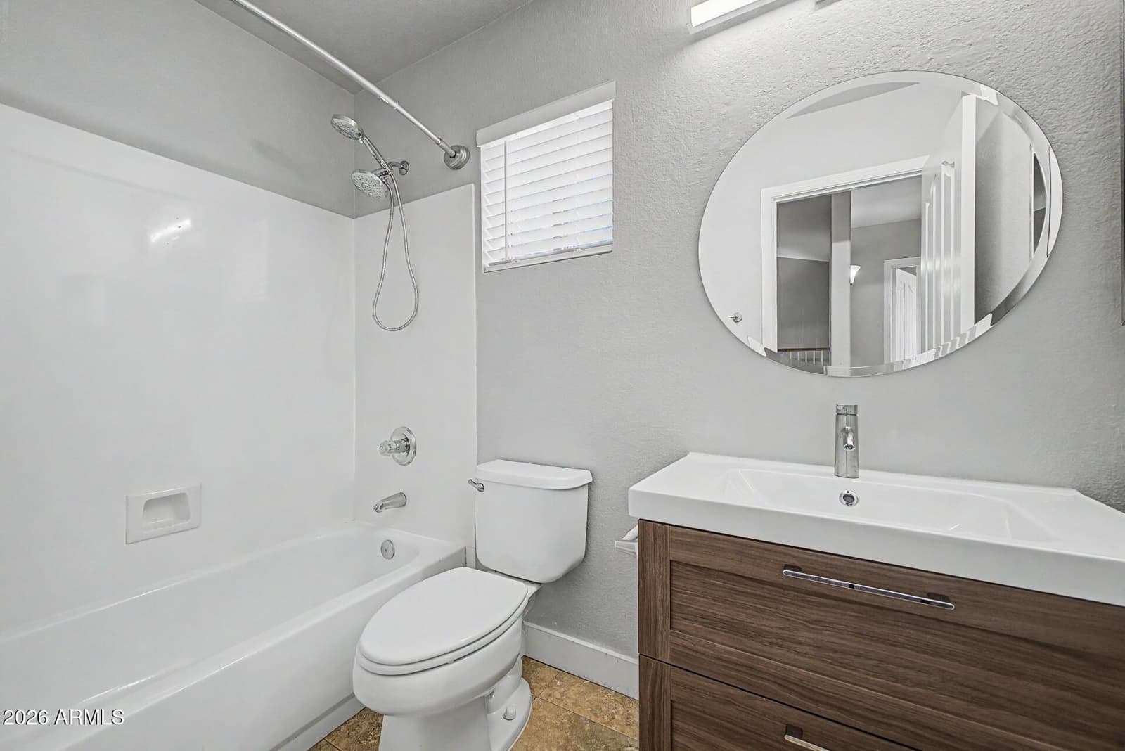 4208 E TETHER Trail, Phoenix, AZ 85050 — photo 26 of 35