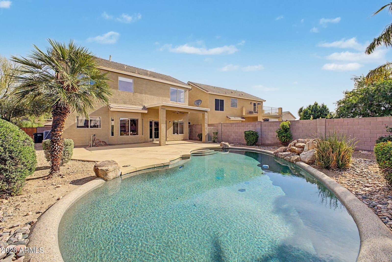 4208 E TETHER Trail, Phoenix, AZ 85050 — photo 33 of 35