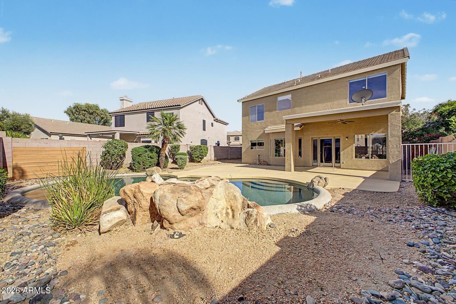 4208 E TETHER Trail, Phoenix, AZ 85050 — photo 34 of 35