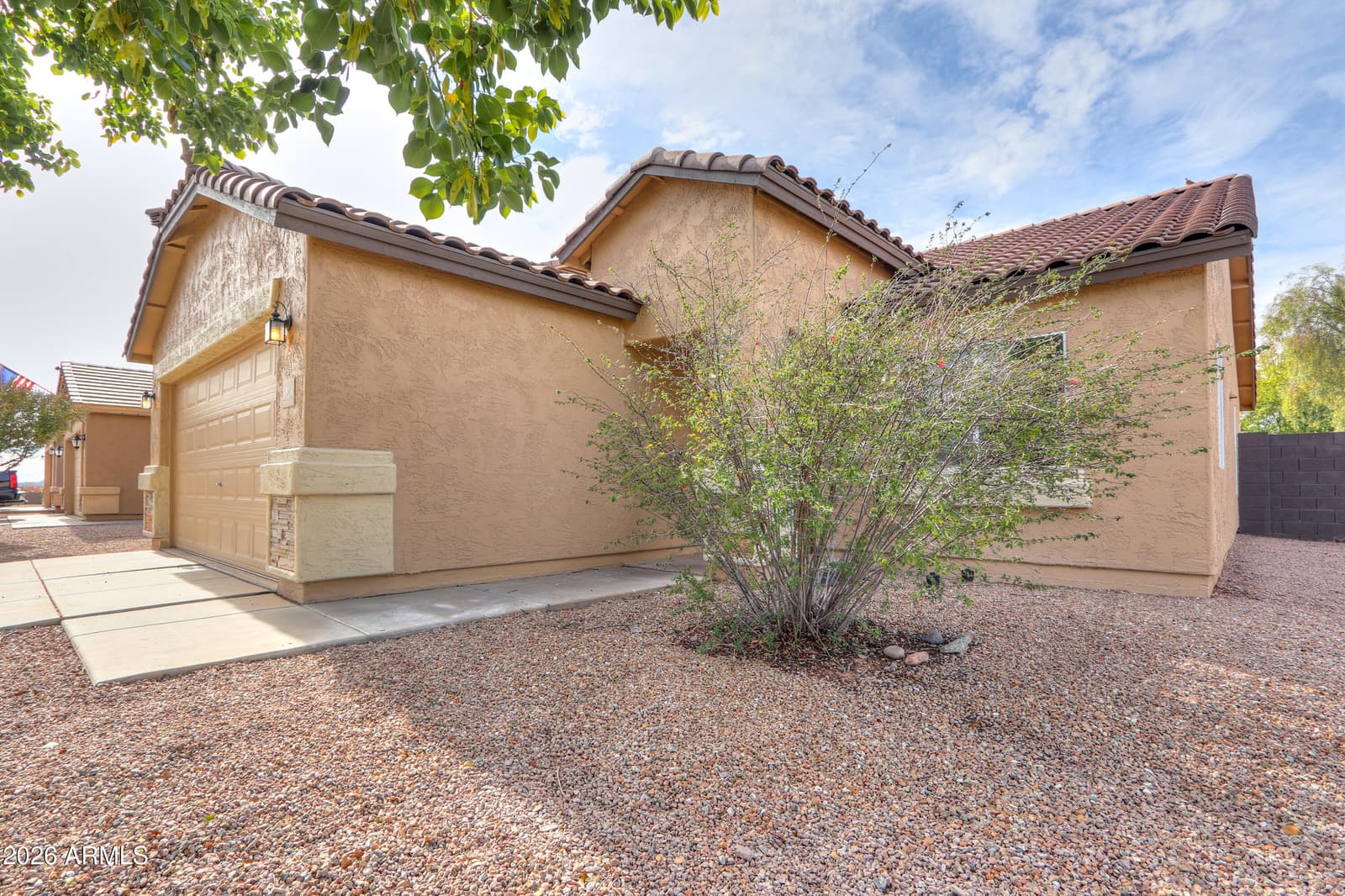 27976 N GOLD Lane, San Tan Valley, AZ 85143 — photo 5 of 48