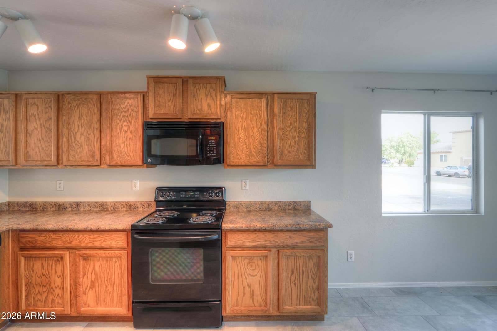 27976 N GOLD Lane, San Tan Valley, AZ 85143 — photo 14 of 48