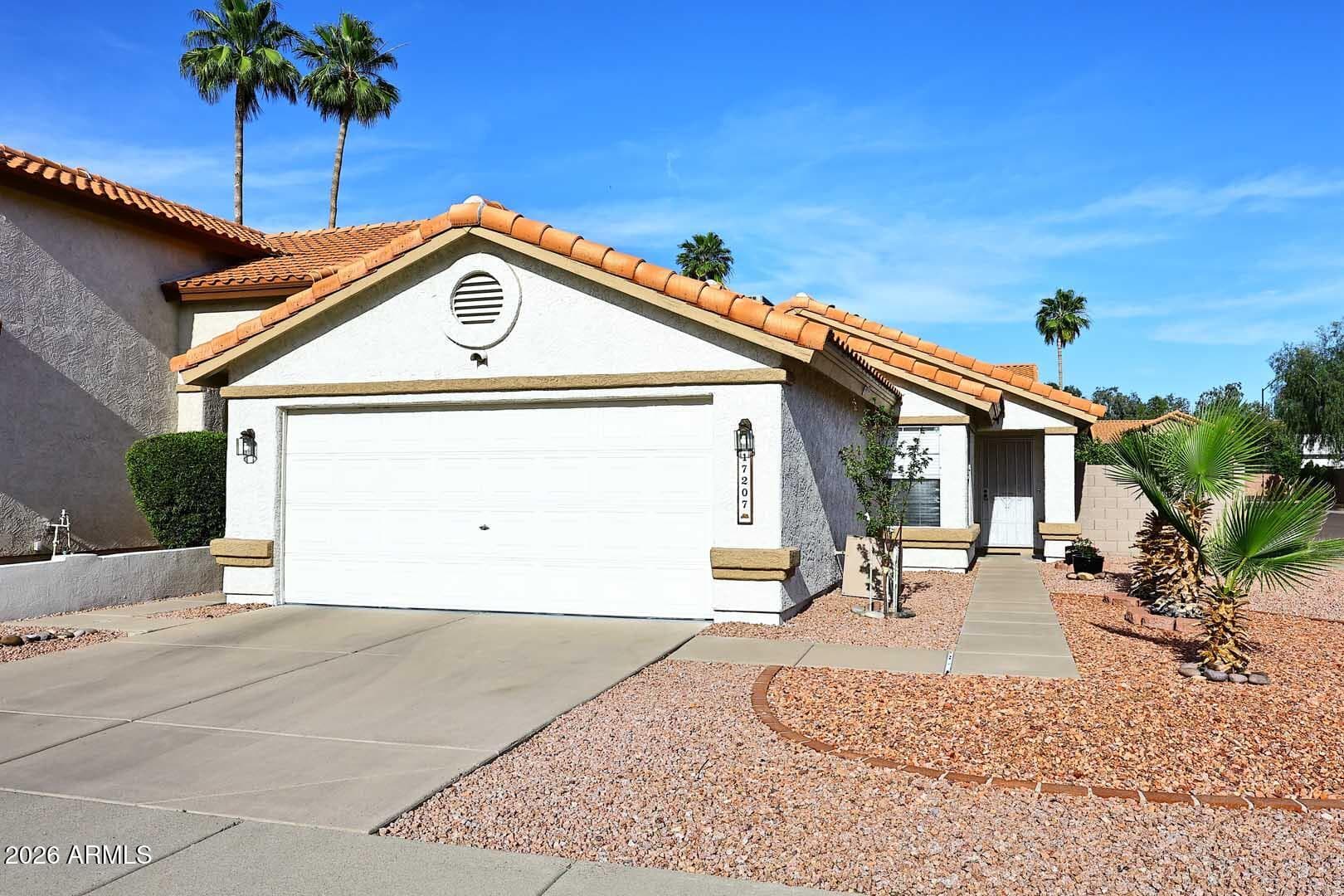 17207 N 46TH Place, Phoenix, AZ 85032 — photo 6 of 35