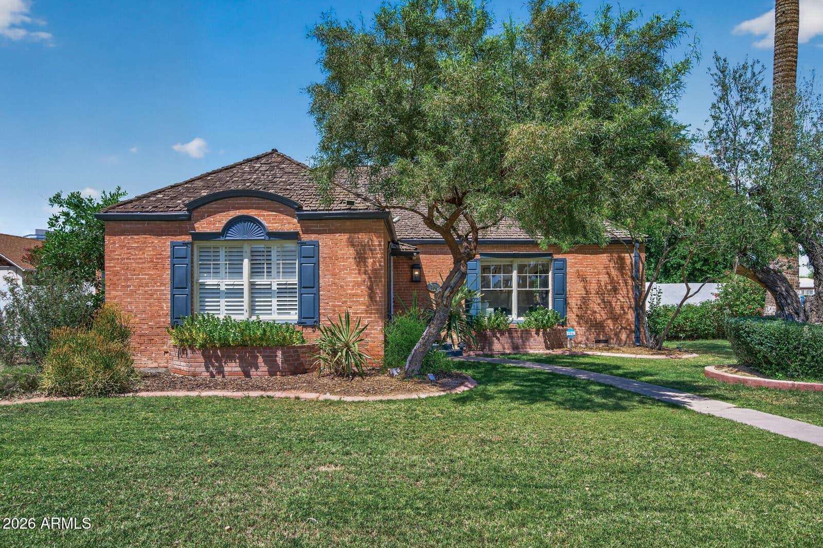 130 E Alvarado Road, Phoenix, AZ 85004 — photo 4 of 48