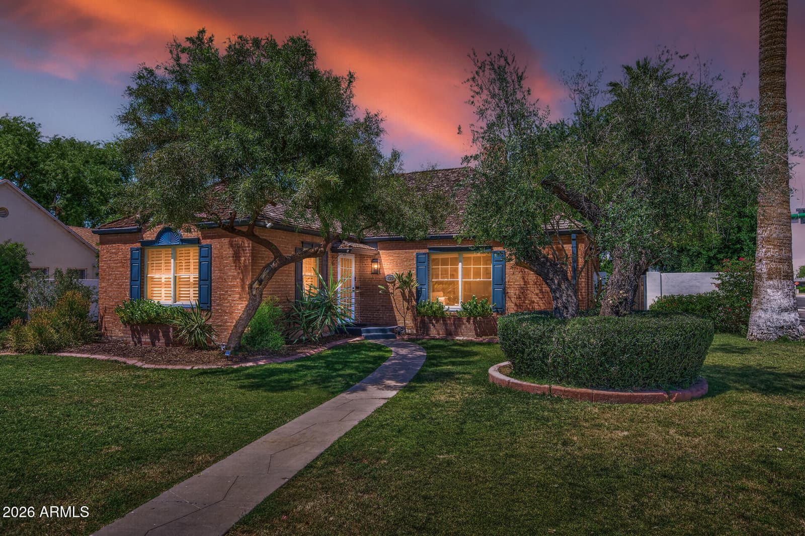 130 E Alvarado Road, Phoenix, AZ 85004 — photo 2 of 48