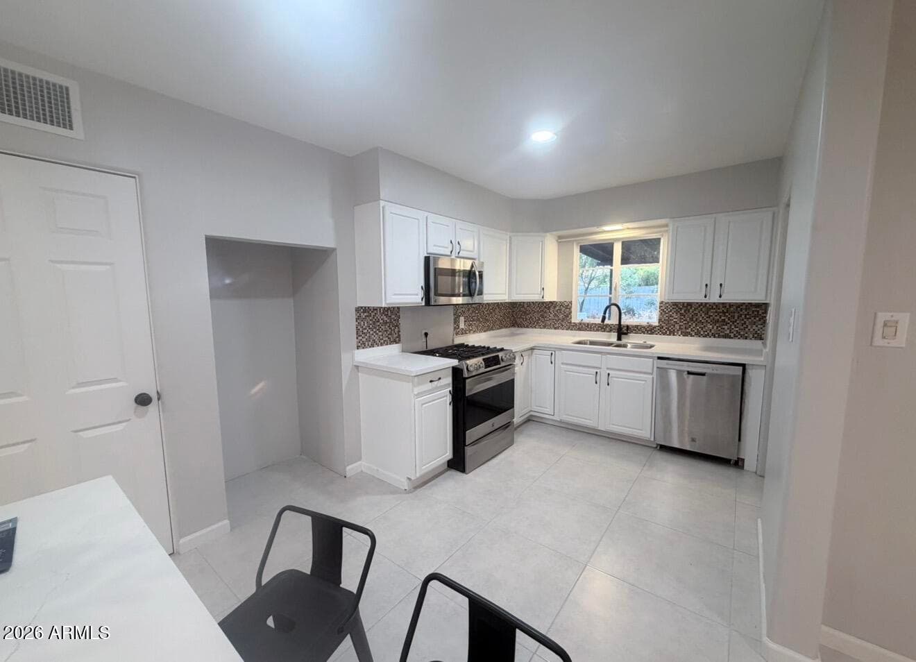 2332 E FLOWER Street, Phoenix, AZ 85016 — photo 3 of 19