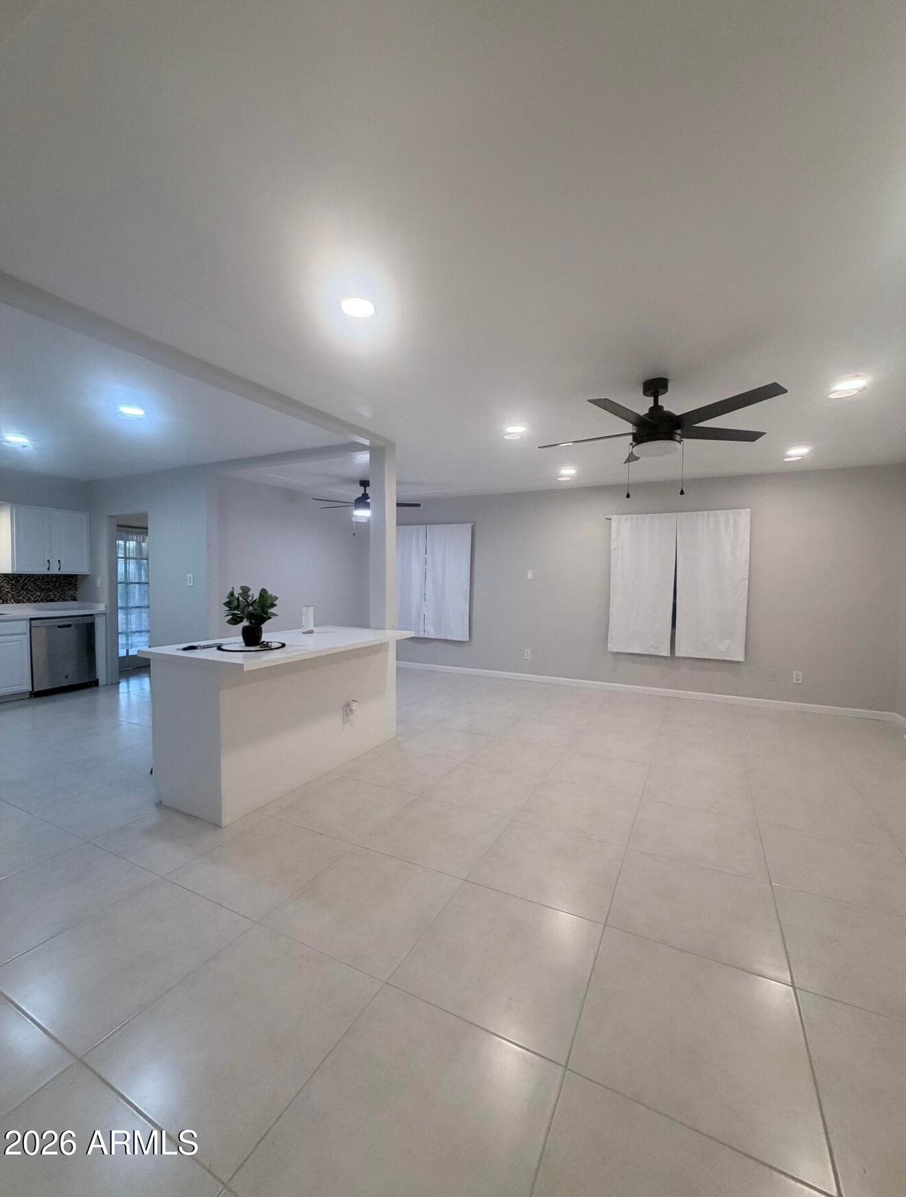 2332 E FLOWER Street, Phoenix, AZ 85016 — photo 8 of 19
